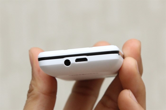 Điện thoại Mobell M269