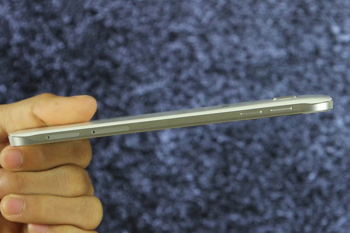 Điện thoại Samsung Galaxy A8VE (A800I)