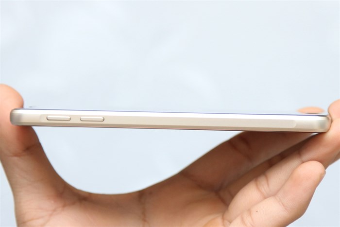 Điện thoại Samsung Galaxy A3 2016 Màu Vàng đồng