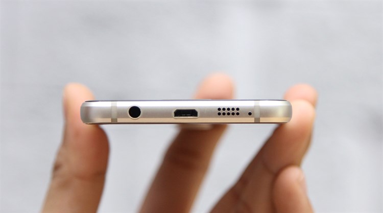 Điện thoại Samsung Galaxy A3 2016 Màu Vàng đồng