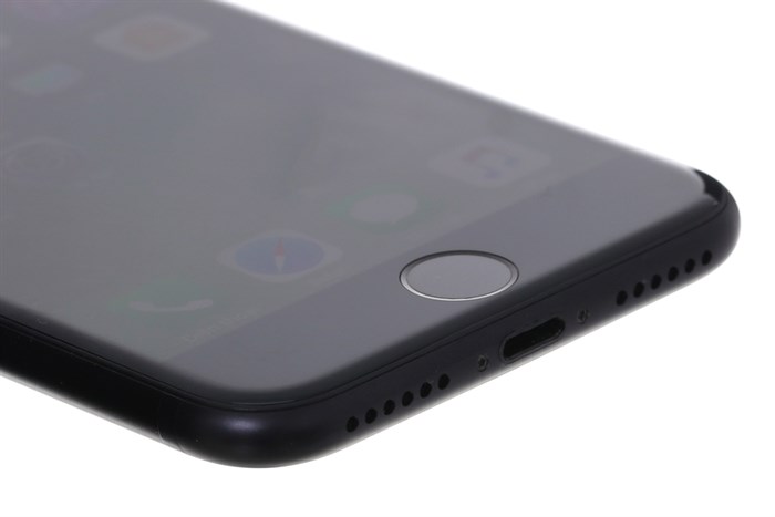 Điện thoại iPhone 7 32GB Màu Đen