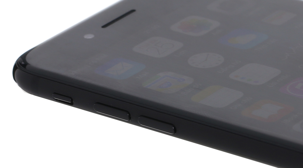 Điện thoại iPhone 7 32GB