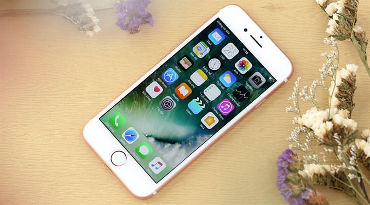 Điện thoại iPhone 7 32GB