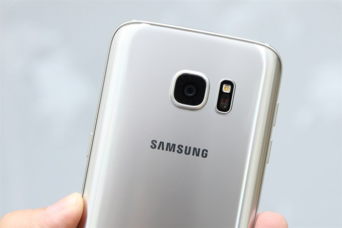 Điện thoại Samsung Galaxy S7