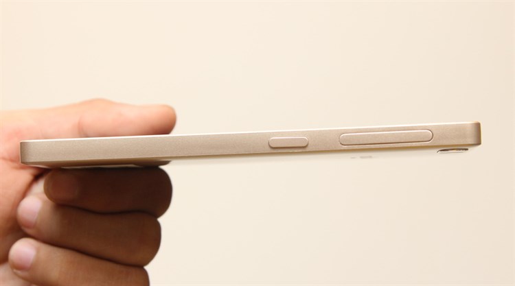 Điện thoại Mobiistar LAI Yuna