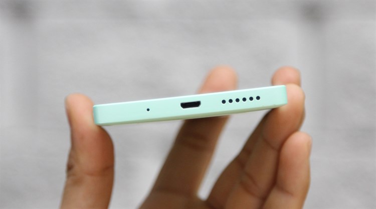 Điện thoại Mobiistar LAI Yuna