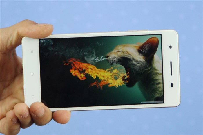 Điện thoại Mobell Nova X