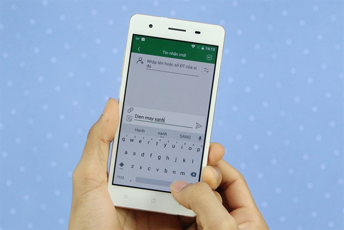 Điện thoại Mobell Nova X