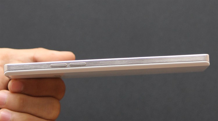 Điện thoại Mobiistar LAI Zumbo