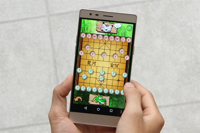 Điện thoại Mobiistar LAI Zumbo