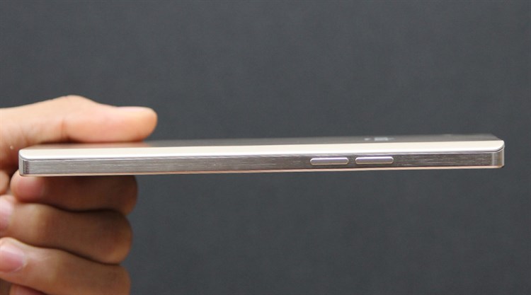 Điện thoại Mobiistar LAI Zumbo