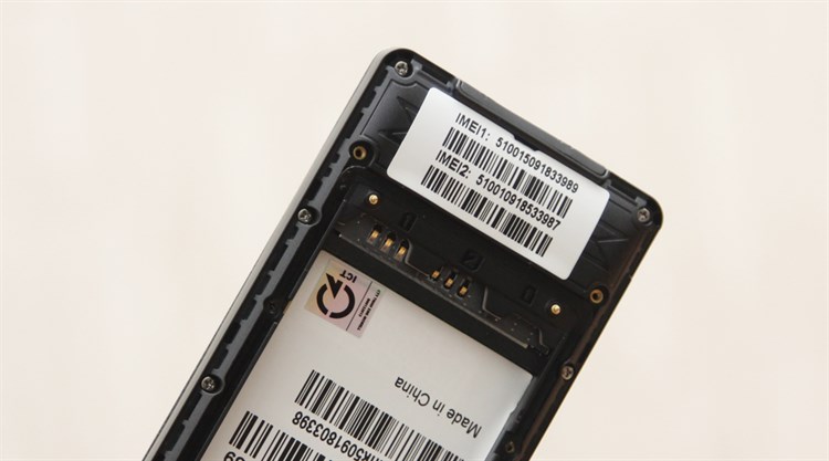 Điện thoại Mobell Tank 2 Màu Đen