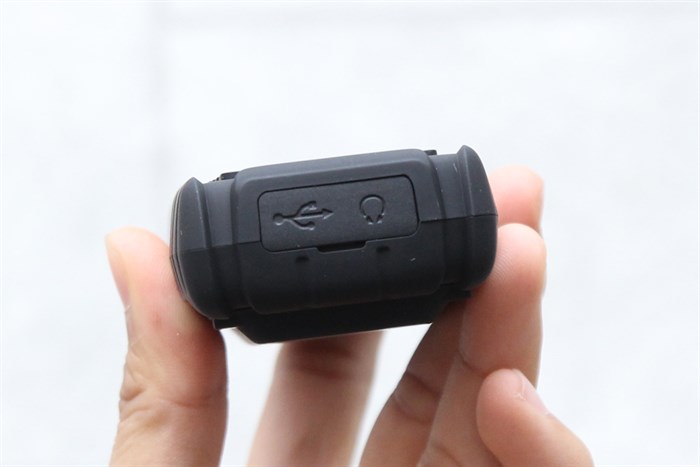 Điện thoại Mobell Rock