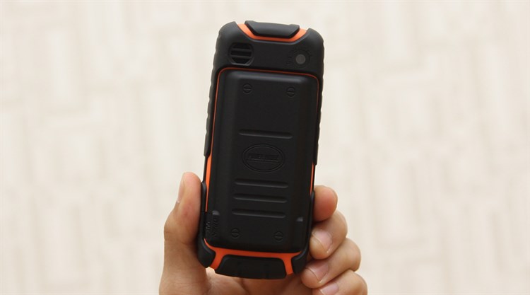 Điện thoại Mobell Rock