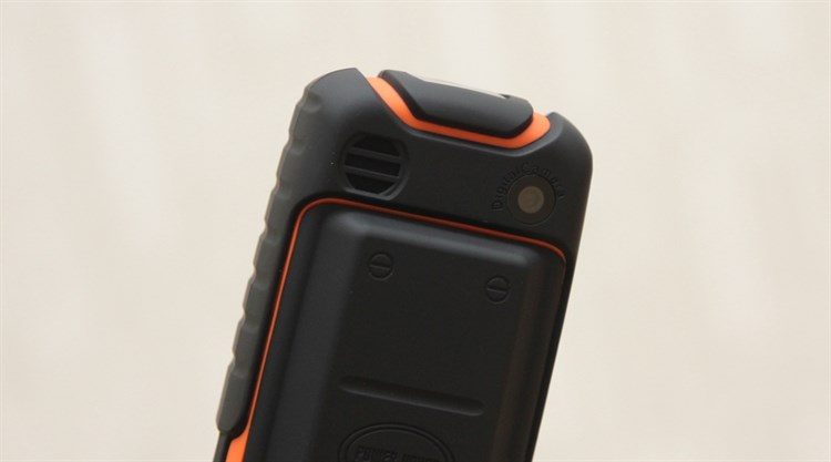 Điện thoại Mobell Rock