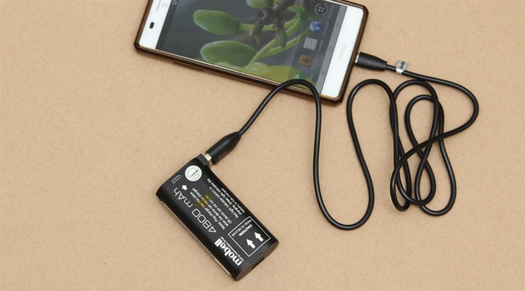 Điện thoại Mobell Rock