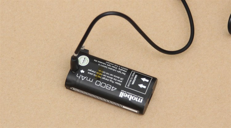 Điện thoại Mobell Rock