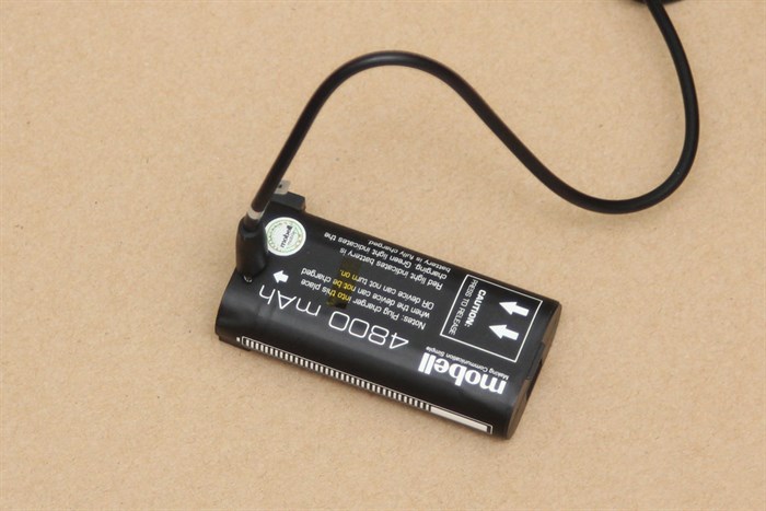 Điện thoại Mobell Rock