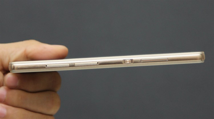 Điện thoại Huawei P8 Lite