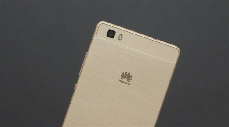 Điện thoại Huawei P8 Lite