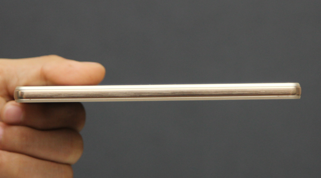 Điện thoại Huawei P8 Lite