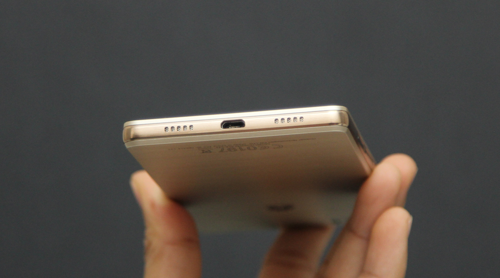 Điện thoại Huawei P8 Lite