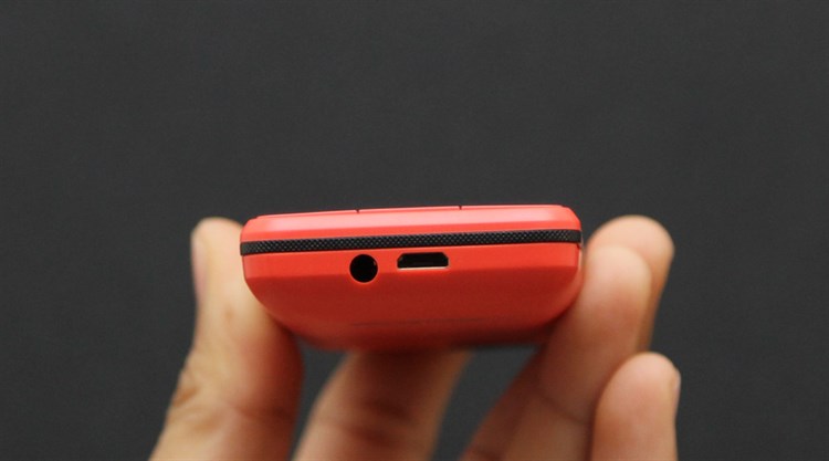 Điện thoại Mobell M289