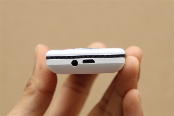 Điện thoại Mobell M289