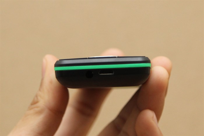 Điện thoại Mobell M289