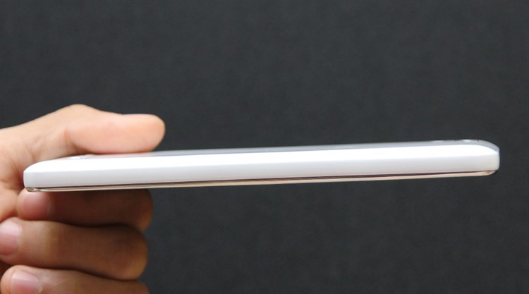 Điện thoại ZTE Blade D2