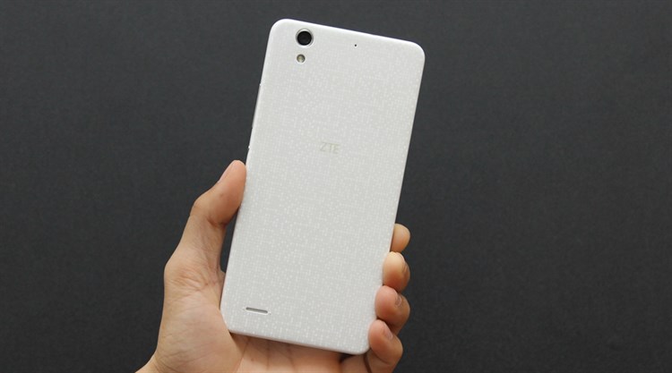 Điện thoại ZTE Blade D Lux