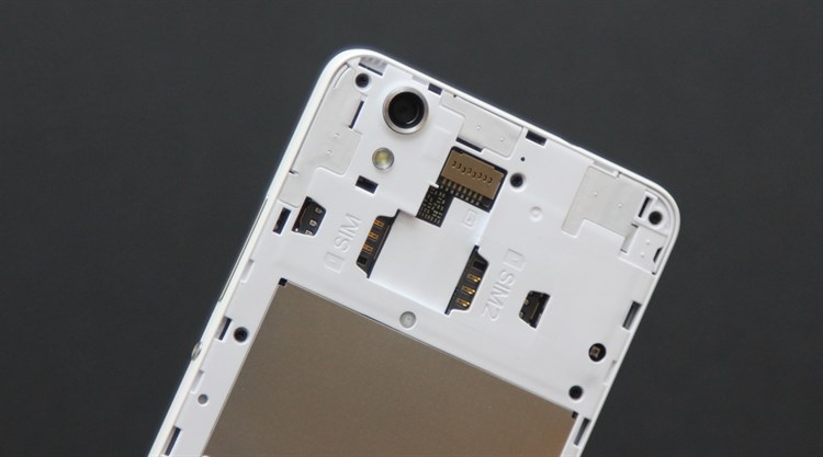 Điện thoại ZTE Blade D Lux