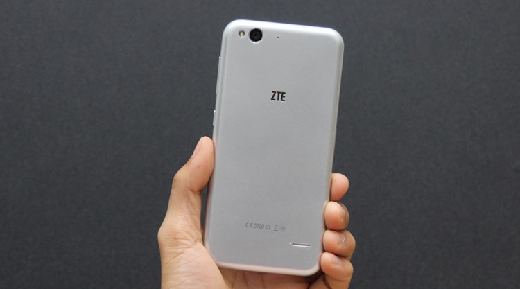 Điện thoại ZTE Blade S6