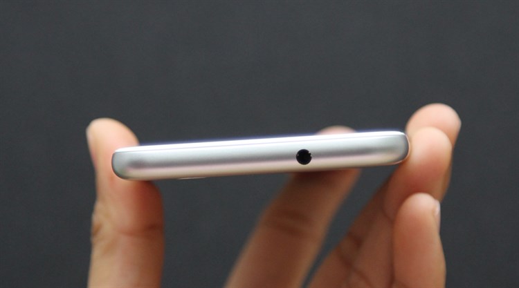 Điện thoại ZTE Blade S6