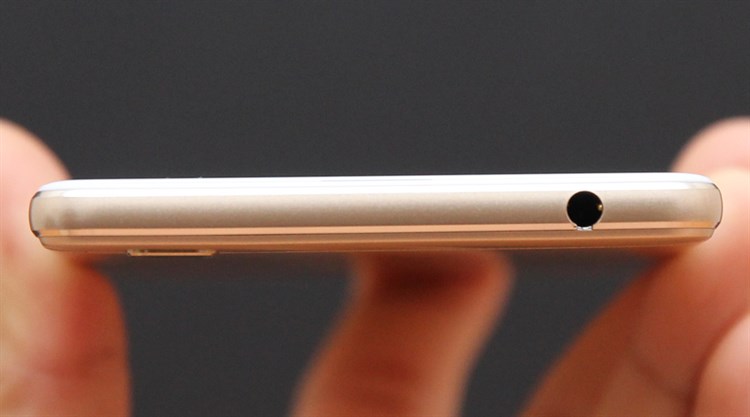 Điện thoại OPPO F1