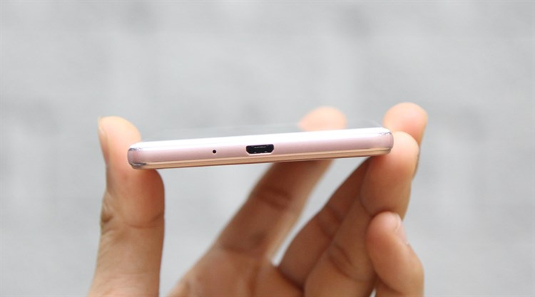 Điện thoại OPPO F1