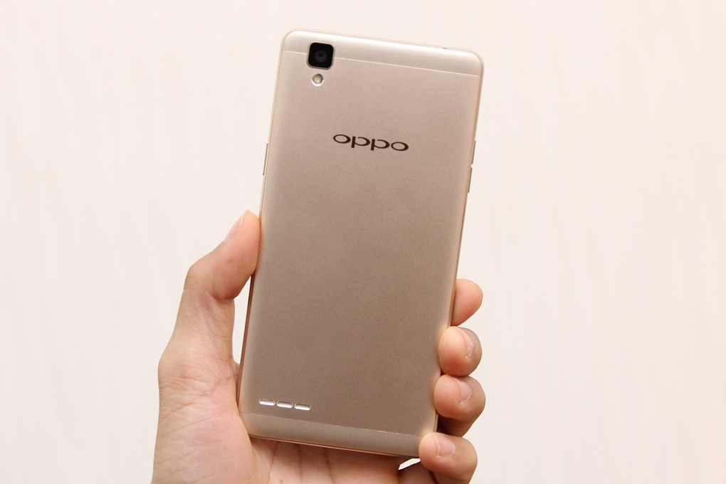OPPO F1 - 3