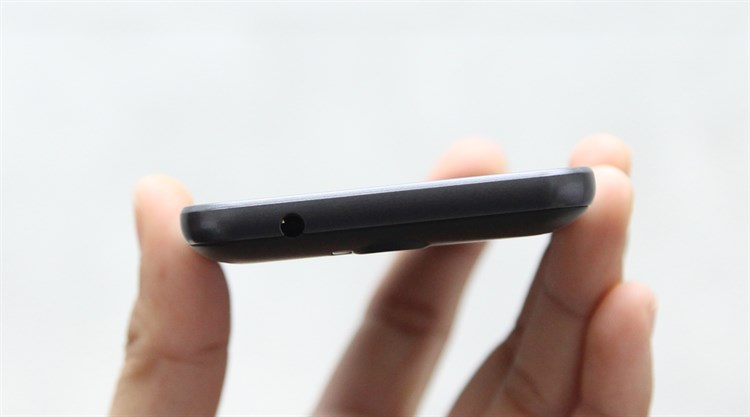 Điện thoại Mobiistar Kool Lite