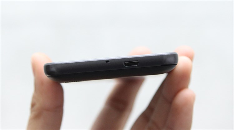 Điện thoại Mobiistar Kool Lite