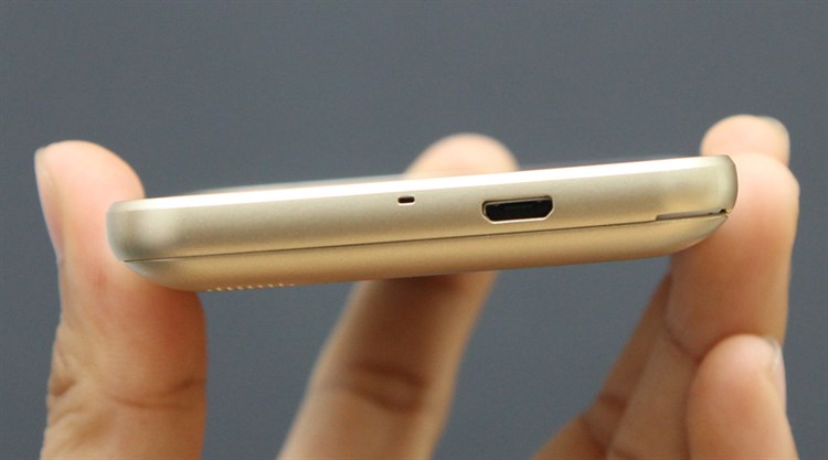 Điện thoại Mobiistar Kool Lite