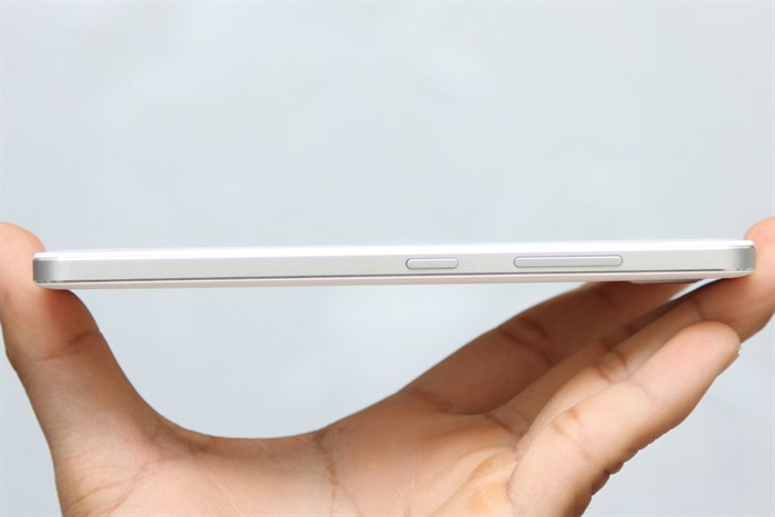 Điện thoại Microsoft Lumia 650 dual sim Màu Trắng