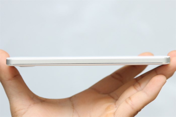 Điện thoại Microsoft Lumia 650 dual sim Màu Trắng