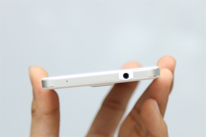 Điện thoại Microsoft Lumia 650 dual sim Màu Trắng