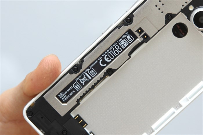 Điện thoại Microsoft Lumia 650 dual sim Màu Trắng