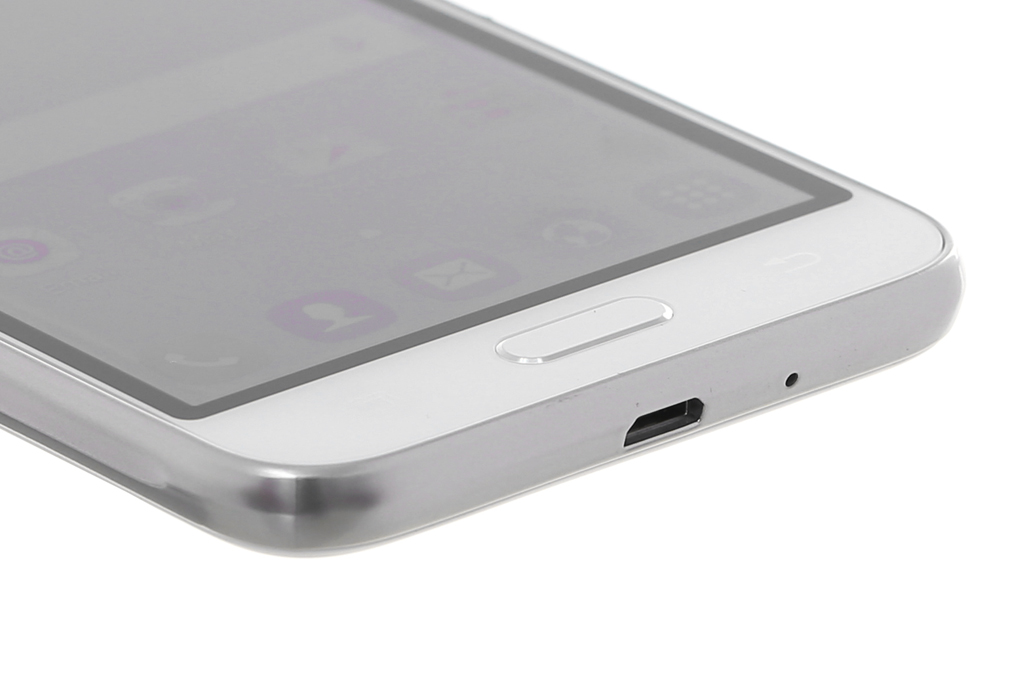 Samsung Galaxy J1 (2016) - 9
