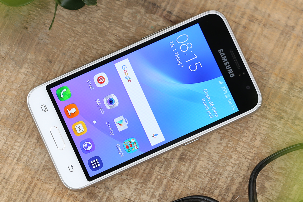 Samsung Galaxy J1 (2016) - 19