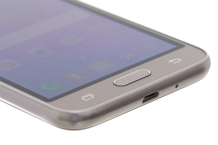 Điện thoại Samsung Galaxy J1 (2016)