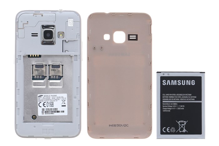 Điện thoại Samsung Galaxy J1 (2016)