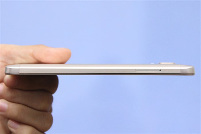 Điện thoại Mobiistar Prime X Grand Màu Vàng đồng