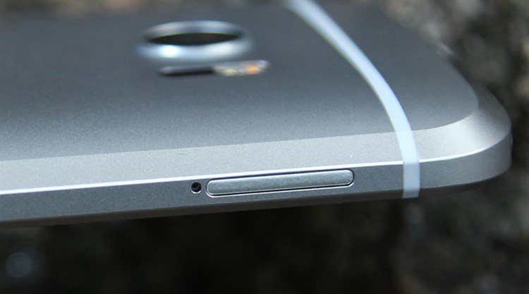 Điện thoại HTC 10 Màu Bạc